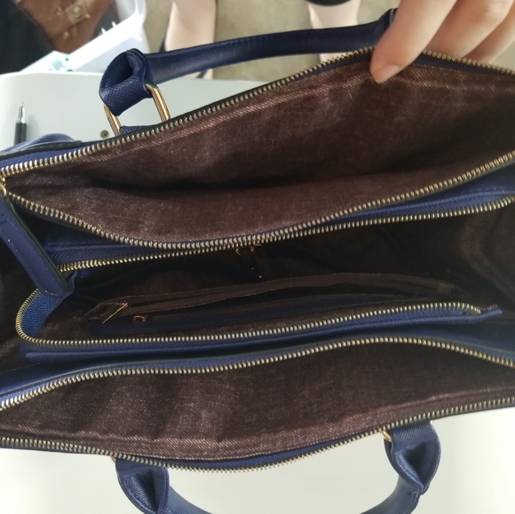 Purse - Picture 3 of 3